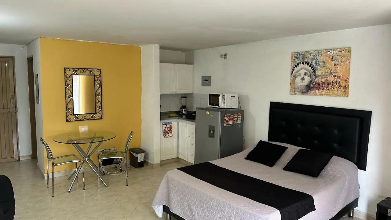 Apartaestudio Cerca A Los Molinos Medellín 0*,  Colombia